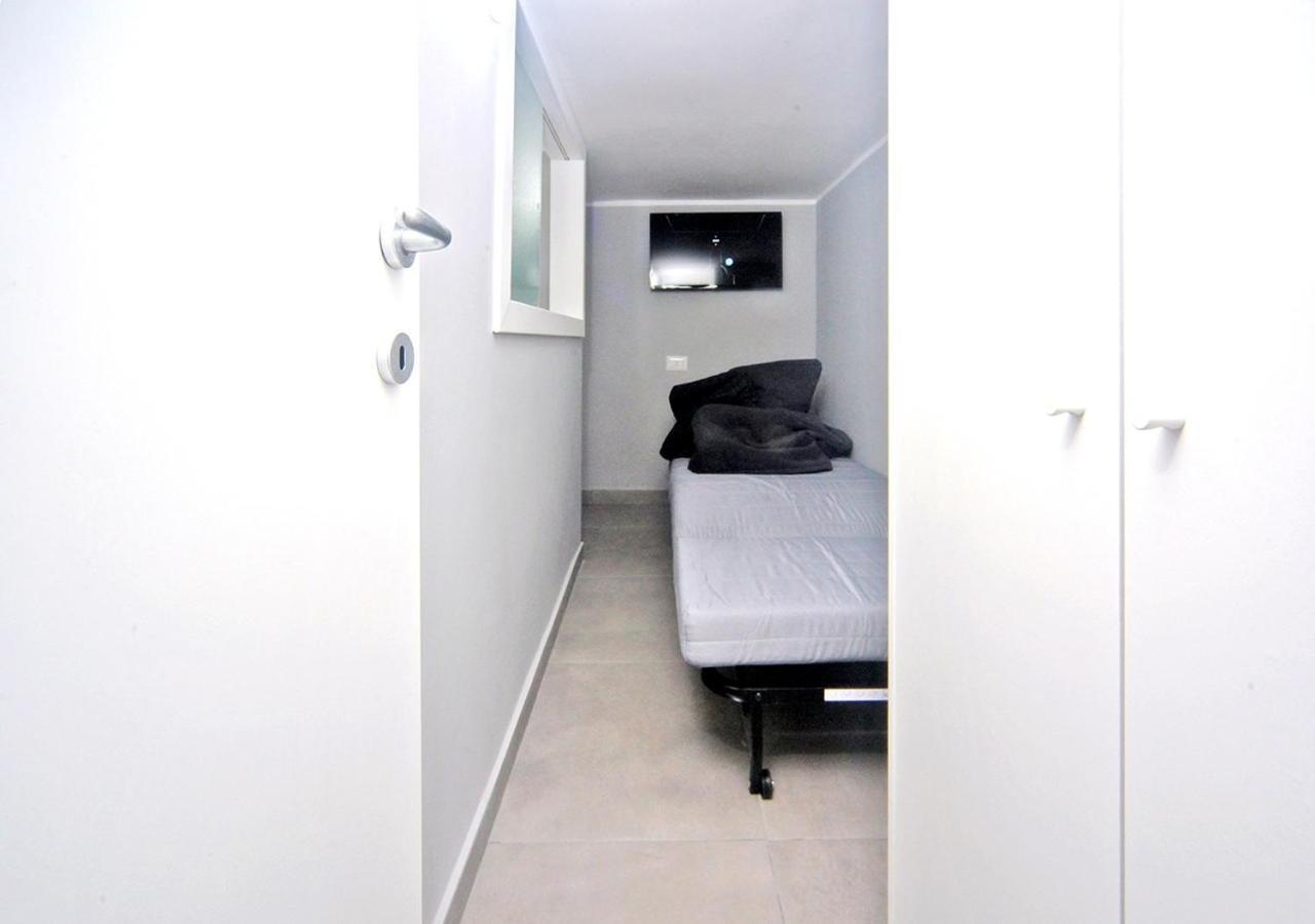 Apartament La Casa Di Helena Neapol Zewnętrze zdjęcie