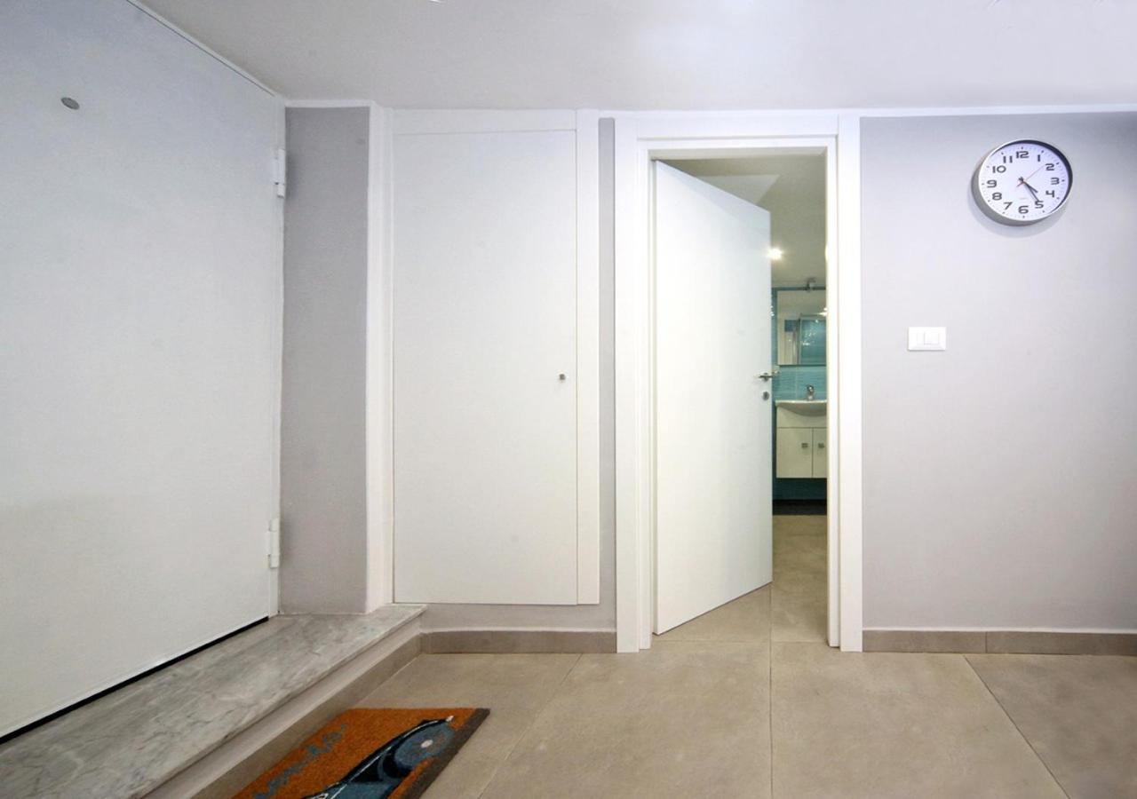 Apartament La Casa Di Helena Neapol Zewnętrze zdjęcie